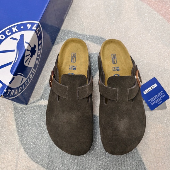 Women's Birkenstock Boston Mocha Suede Shoes - Narrow Fit